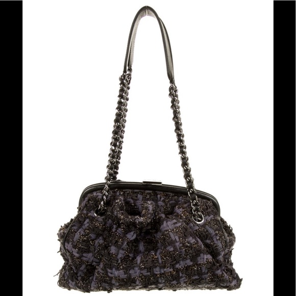 Authentic CHANEL Tweed “CC” Logo Bag - Picture 5 of 7